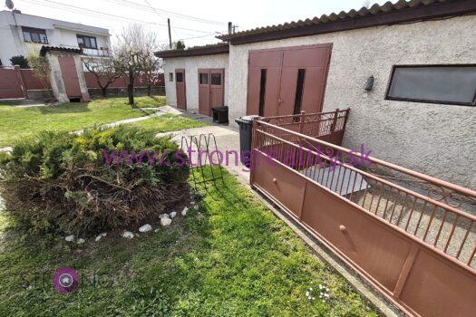 Znížená cena! 3 izbový rodinný dom s garážou v obci Pataš