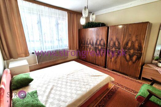 Znížená cena! 3 izbový rodinný dom s garážou v obci Pataš