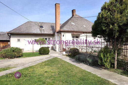 Znížená cena! 3 izbový rodinný dom s garážou v obci Pataš