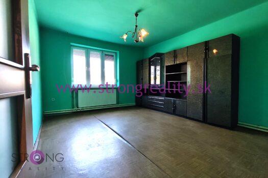 4 izbový rodinný dom v obci Holice