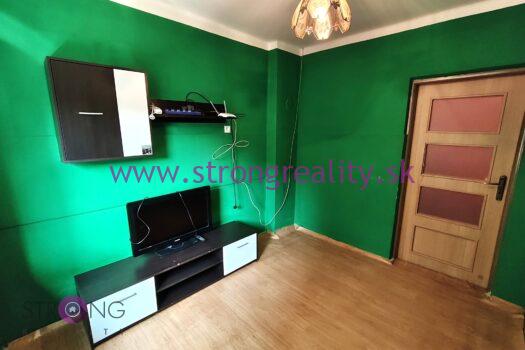 4 izbový rodinný dom v obci Holice