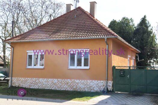 4 izbový rodinný dom v obci Holice