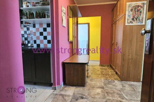 Útulný 3 izbový byt s loggiou v severnej časti mesta DS